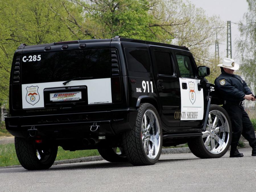  Hummer H2 Police by GeigerCars 2006 года  (фото 2 из 5)